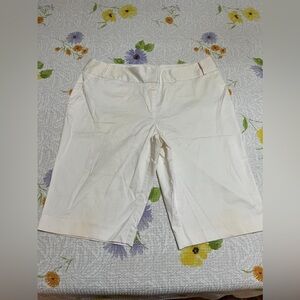 (23) Cato Women’s White Bermuda Shorts
